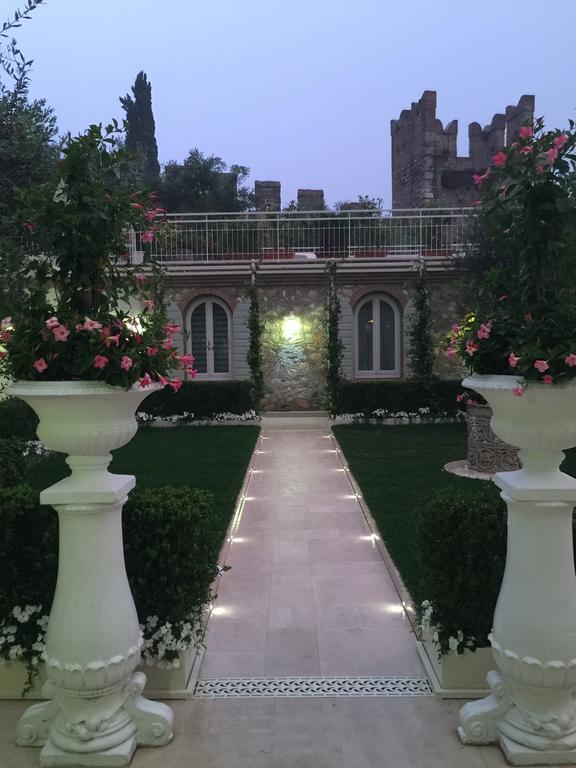 Relais La Speranzina Hotell Sirmione Exteriör bild