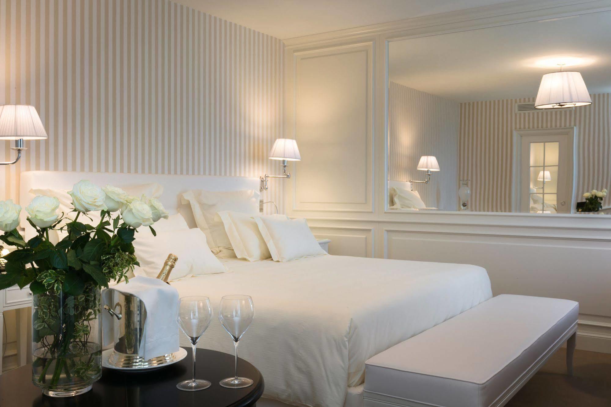 Relais La Speranzina Hotell Sirmione Exteriör bild