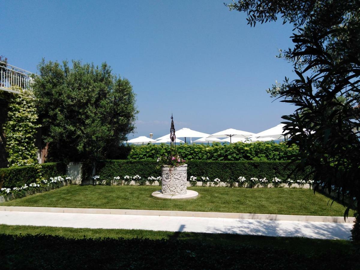 Relais La Speranzina Hotell Sirmione Exteriör bild